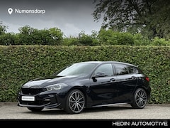 BMW 1-serie - 118i | M-Sport | Special Request | 19'' | Getint Glas | M Sportstoel