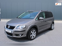 Volkswagen Touran Cross - 1.4 TSI Highline 7 PERSOONS TREKHAAK CRUISE CONTROLE