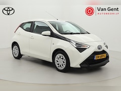 Toyota Aygo - 1.0 VVT-i x-play | Navigatie | Airco | Camera | Bluetooth