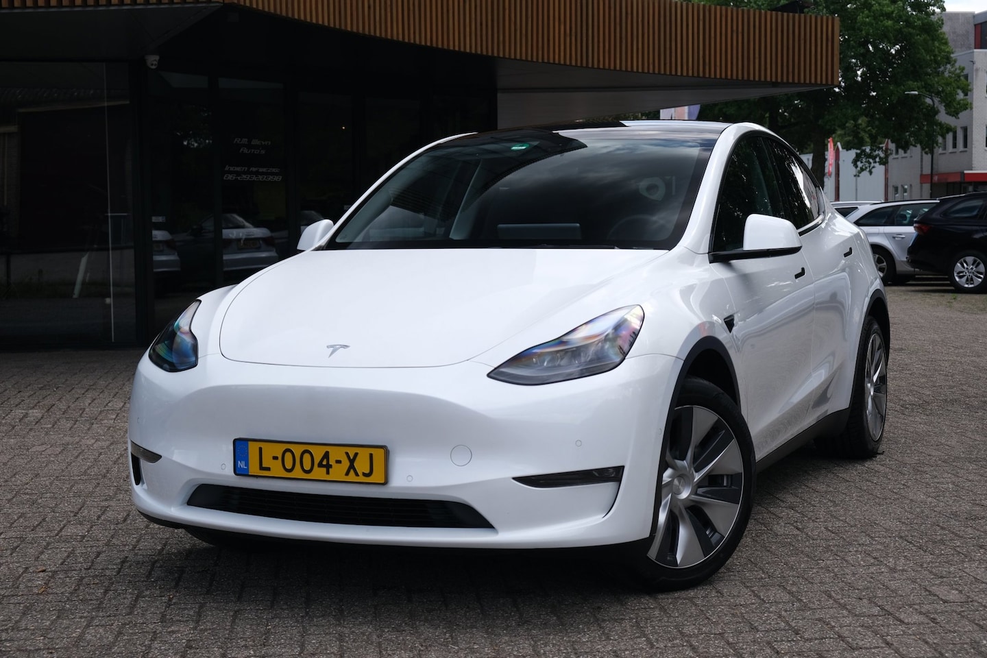 Tesla Model Y - Long Range AWD 75 kWh|Rijklaar!|SoH90%|FSD3|Pano|Trekhaak|Warmtepomp|INCL.BTW - AutoWereld.nl
