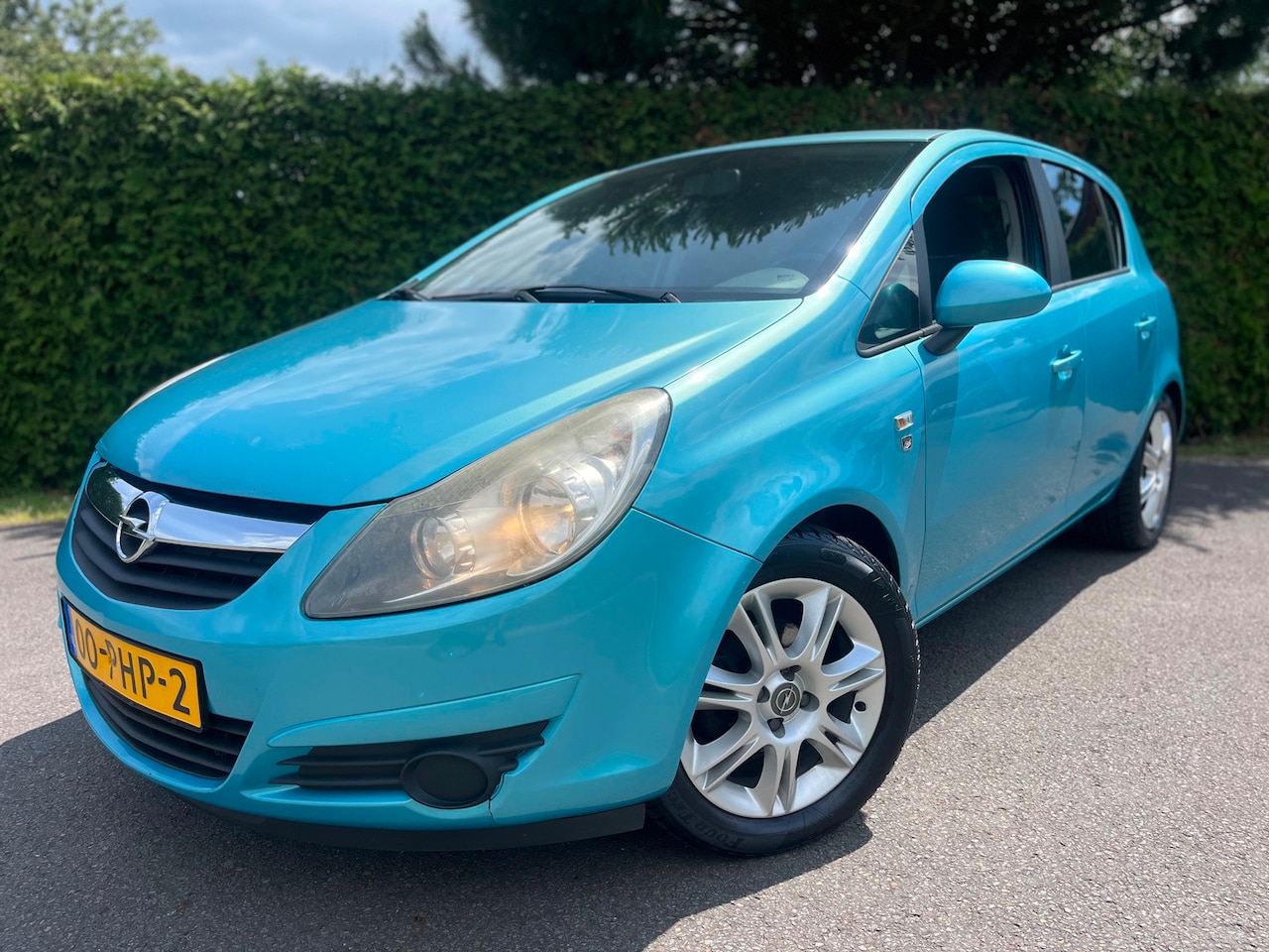 Opel Corsa - 1.4-16V '111' Edition AIRCO 5-DEURS APK KOOPJE !! - AutoWereld.nl