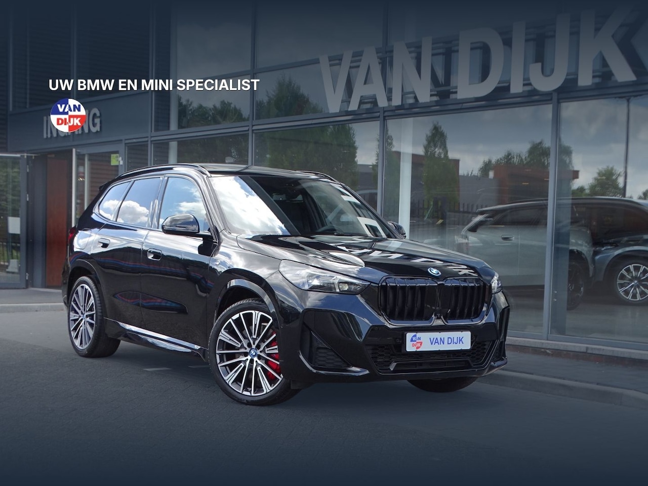 BMW X1 - xDrive30e Pano dak Elek Trekhaak M sportpakket Pro Innovation Pack Guidance Paket Travel P - AutoWereld.nl