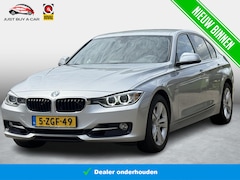 BMW 3-serie - 320i Executive / Volledig Dealeronderhouden / Sport-Line / PDC / Bluetooth / Navigatie / B