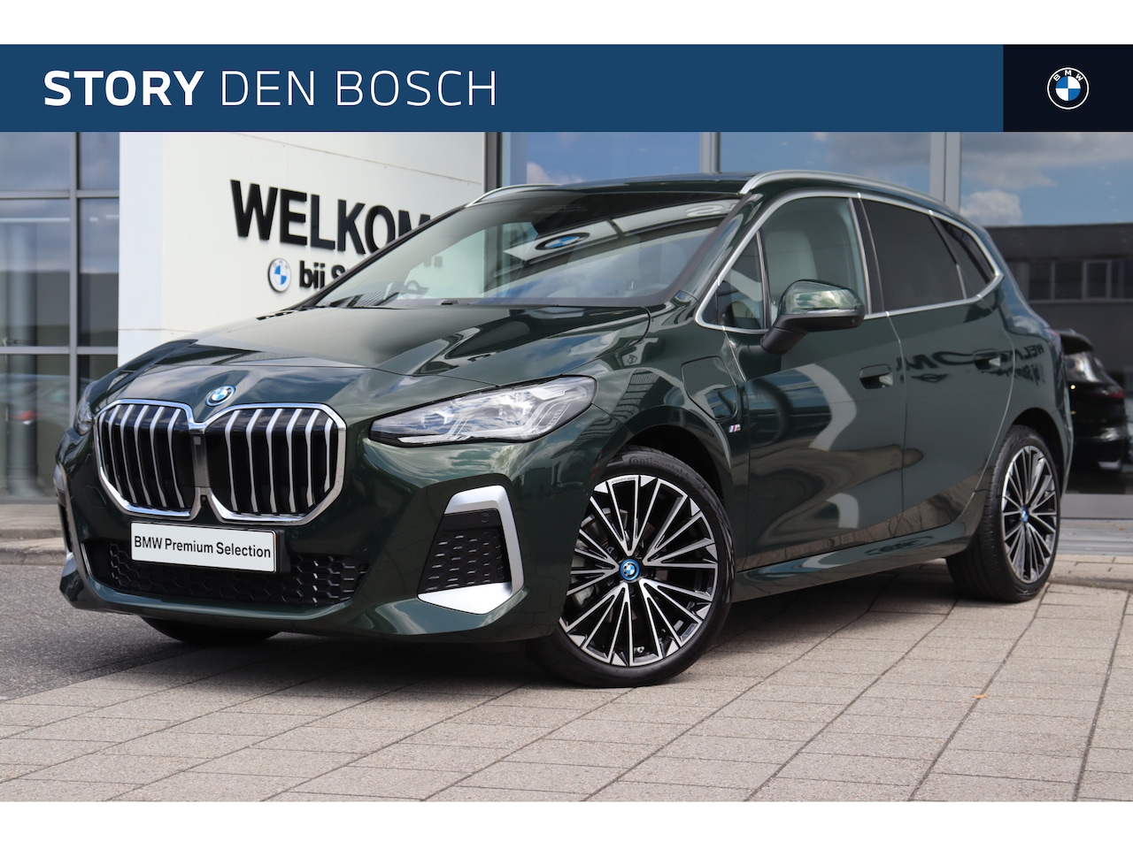 BMW 2-serie Active Tourer - 225e xDrive M Sport Automaat / Trekhaak / Sportstoelen / Adaptieve LED / Head-Up / M Adapt - AutoWereld.nl