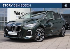 BMW 2-serie Active Tourer - 225e xDrive M Sport Automaat / Trekhaak / Sportstoelen / Adaptieve LED / Head-Up / M Adapt