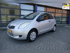 Toyota Yaris - 1.0 VVTi Nieuwe Apk 20-06-2027 Stuurbekrachtiging