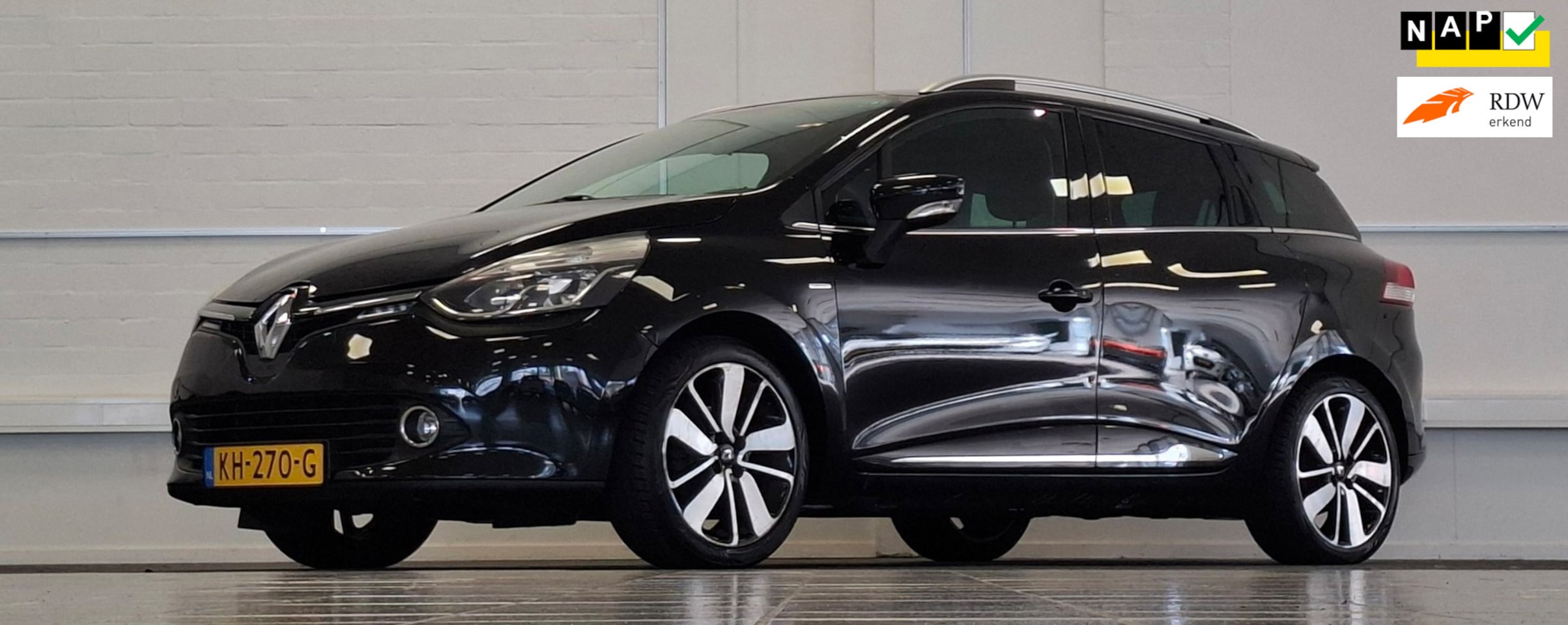 Renault Clio Estate - 0.9 TCe Limited Trekhaak Navigatie 19" LM velgen Nieuwe APK Garantie - AutoWereld.nl