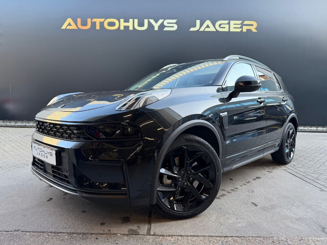Lynk & Co 01 - 1.5 - Black Pano Carplay Memory Stoelverwarming ACC - AutoWereld.nl