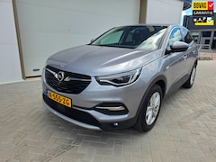 Opel Grandland X - 1.2 Turbo Business Elegance