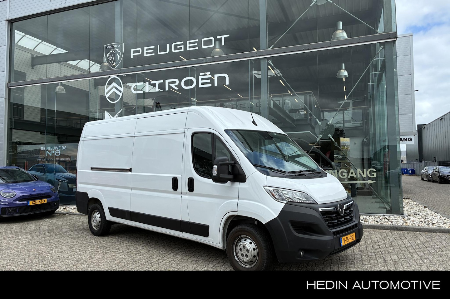 Opel Movano - 2.2D 140 L3H2 3.5t | Navigatie | 3-pers. | Camera | Climate Control | Parkeer Sensoren | - AutoWereld.nl