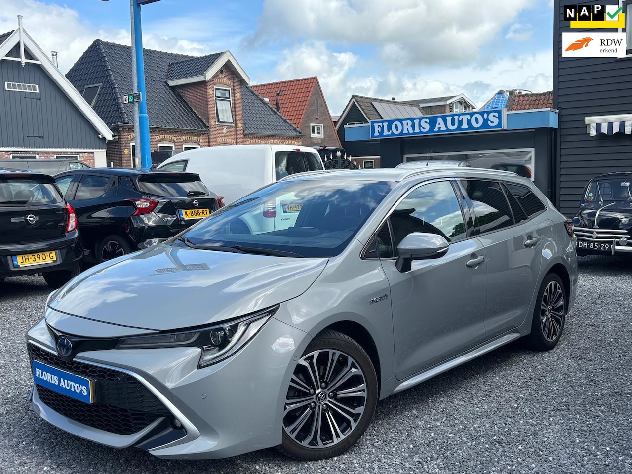 Toyota Corolla Touring Sports - 1.8 Hybrid Executive|Adap Cruise|Head-up|Camera|Stoelverwarming|Keyless| - AutoWereld.nl