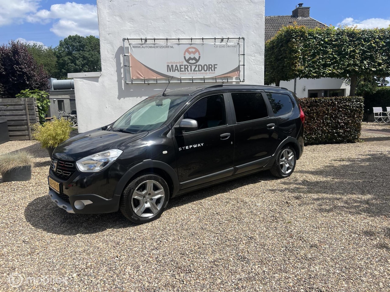 Dacia Lodgy - 1.3 TCe Stepway Serie Limitee 15th Anniversary 7p. 1.3 TCe Stepway Serie Limitee 15th Anniversary 7p. - AutoWereld.nl