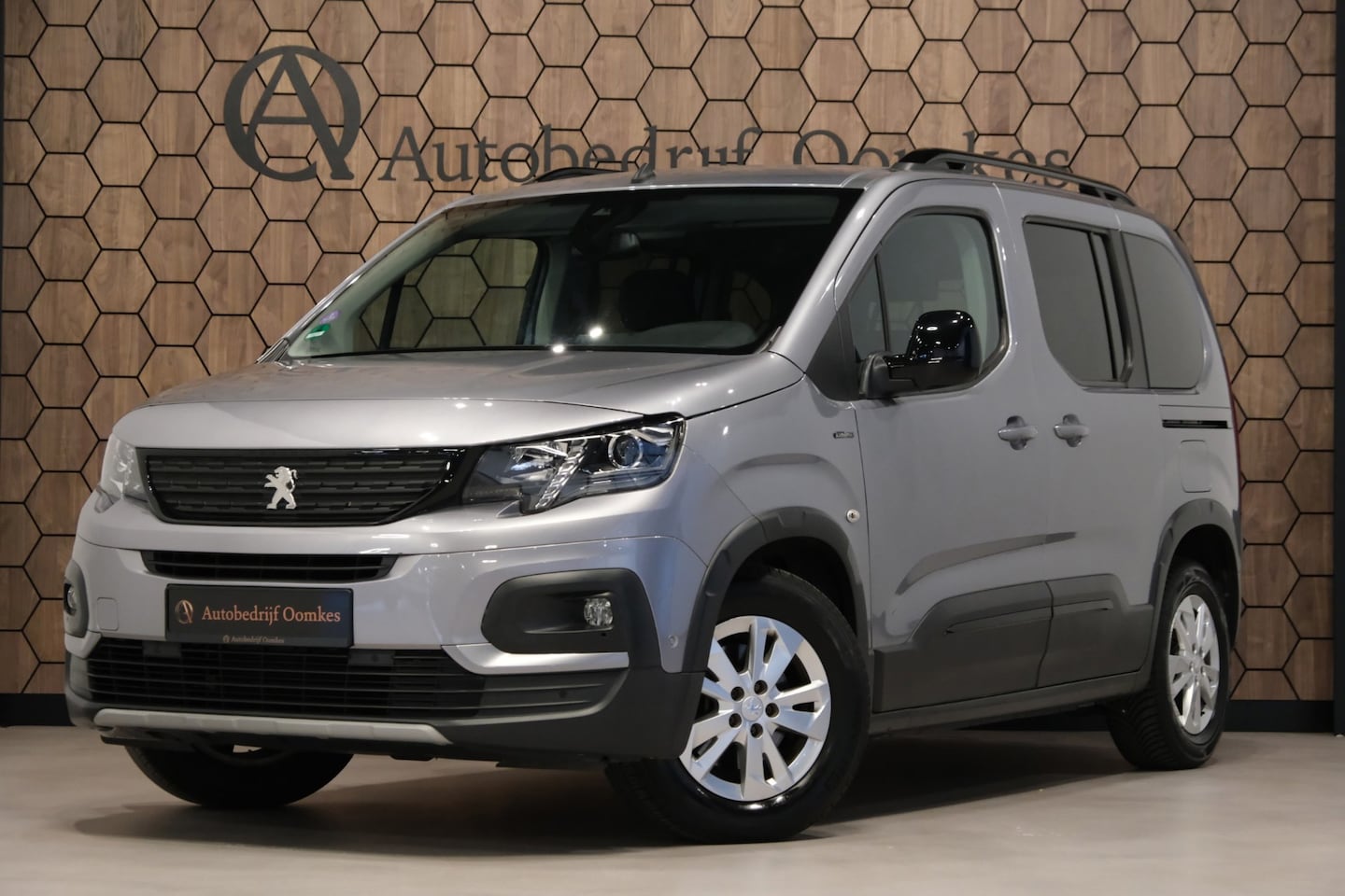 Peugeot Rifter - 1.2 Puretech GT-Line 1.2 Puretech GT-Line - AutoWereld.nl