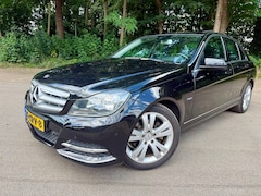 Mercedes-Benz C-klasse - 200 Business Class 125 Avantgarde / AUTOMAAT / / Clima / Stoelverwarming / PDC voor en ach