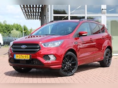 Ford Kuga - 1.5 EcoBoost 150PK 2WD ST Line, Trekhaak, Winterpack