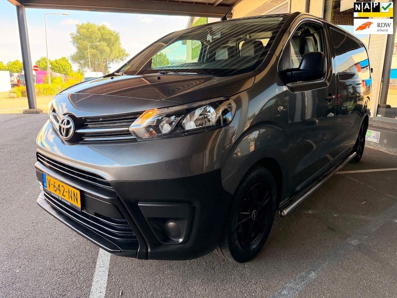 Toyota ProAce Worker - 1.6 D-4D Cool Marge/Mooie Bus/ Airco/Cruise-c/Dealer-onderhouden/PDC/Trekhaak/Aux - AutoWereld.nl