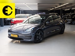 Tesla Model 3 - Standard RWD Plus 60 kWh | Stoelverwarming | 86, 3% SoH | Autopilot | Premium audio