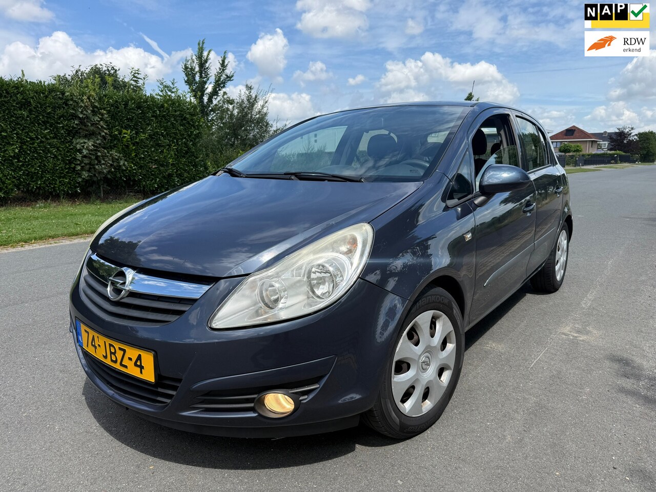 Opel Corsa - 1.2-16V Edition NAP/AIRCO/APK 1 JAAR - AutoWereld.nl