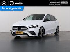 Mercedes-Benz B-klasse - 180 AMG Line | Panoramadak | Night | Widescreen | Achteruitrijcamera | Stoelverwarming | S