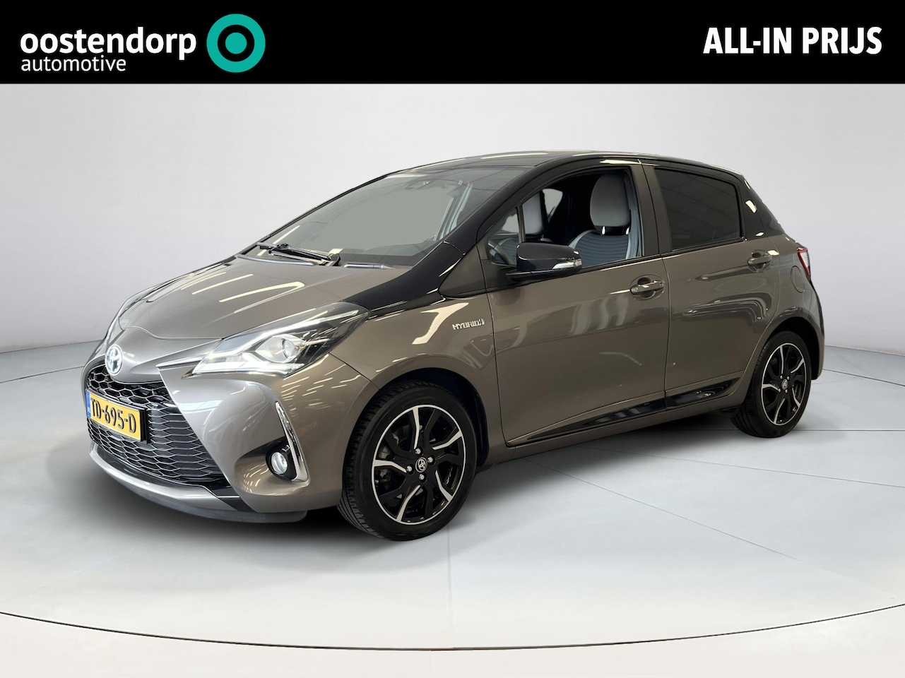 Toyota Yaris - 1.5 Hybrid Bi-Tone | Navigatie | Climate control | Dealer onderhouden | Parkeercamera | Ri - AutoWereld.nl