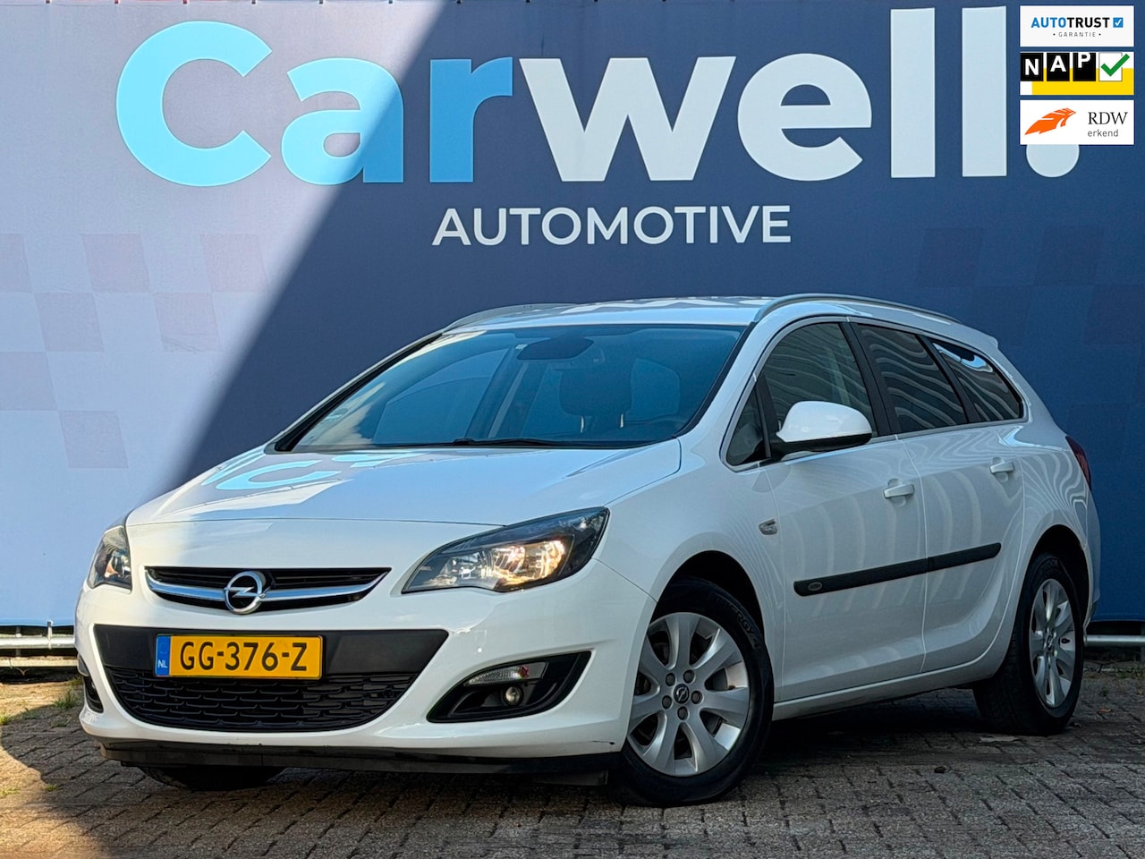Opel Astra Sports Tourer - 1.4 Turbo Blitz|2e Eigenaar|Airco|Navi|Cruise|Bleutooth|PDC|LMV|N.A.P|Apk tot 12-12-2026| - AutoWereld.nl