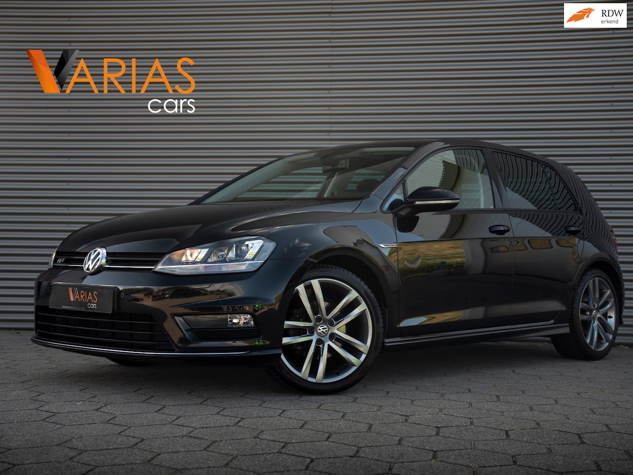 Volkswagen Golf - 1.4 TSI ACT Business Edition R Connected 1.4 TSI ACT Business Edition R Connected - AutoWereld.nl