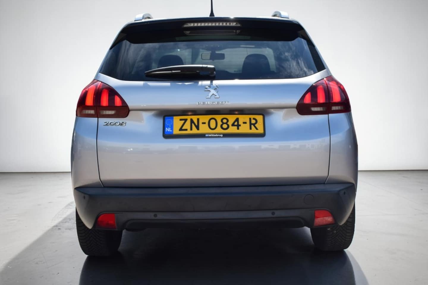 Peugeot 2008 - 1.2 PureTech Blue Lion 1.2 PureTech Blue Lion, Apple car play, Airco, Navigatie, Nieuwe distributie riem