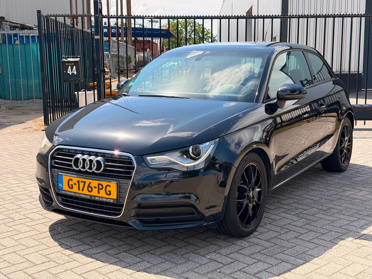 Audi A1 - 1.2 TFSI Ambition S-line Clima Navi Stoelverwarming - AutoWereld.nl