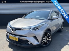 Toyota C-HR - 1.8 Hybrid Style Navigatie, Dodehoekdetectie, Stoelverwarming, Stuurwiel verwarmd, Smart K