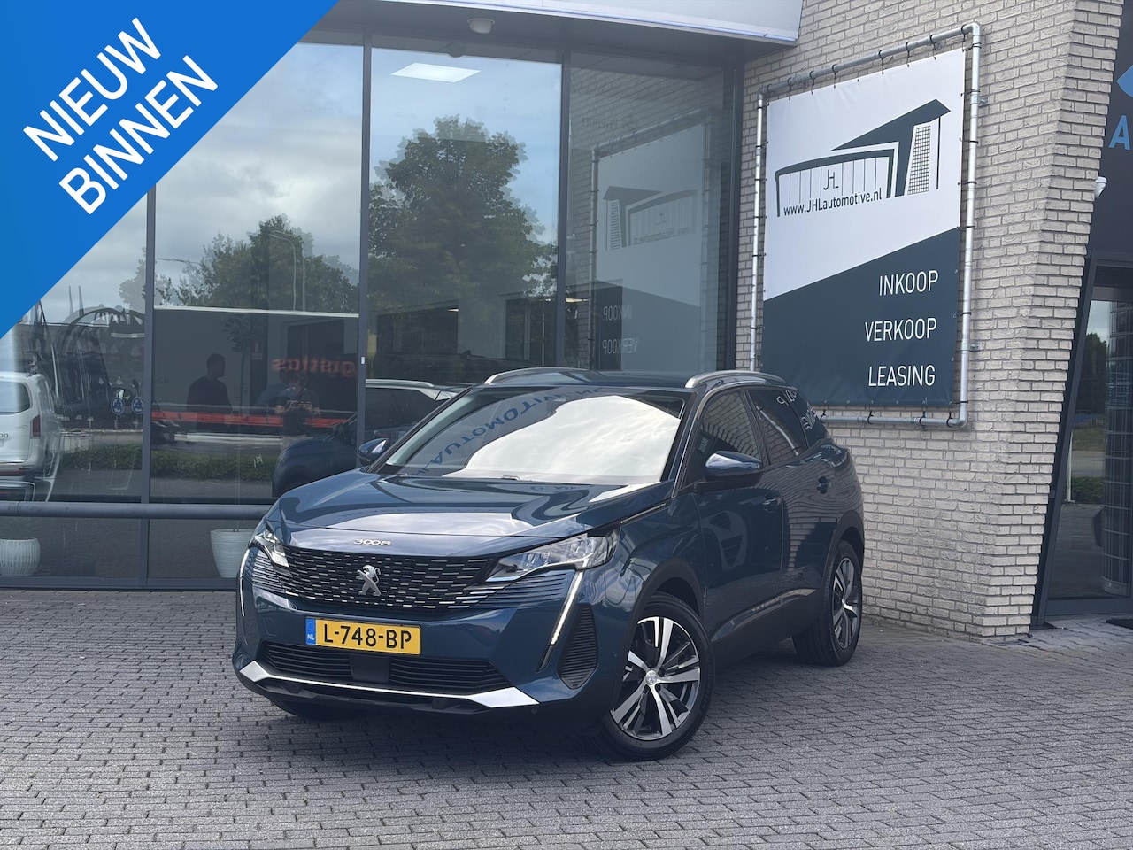 Peugeot 3008 - 1.2 PureTech Allure*HAAK*CAM*ACC*CARPLAY*LED*NAVI* - AutoWereld.nl