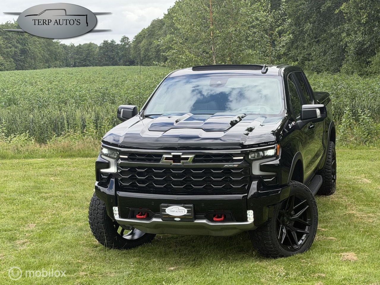 Chevrolet Silverado - USA ZR2 6.2 V8 - AutoWereld.nl