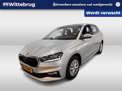 Skoda Fabia - 1.0 TSI Business Edition / PARKEER SENSOREN/ NAVI/ DIGITAL DASH/ AIRCO