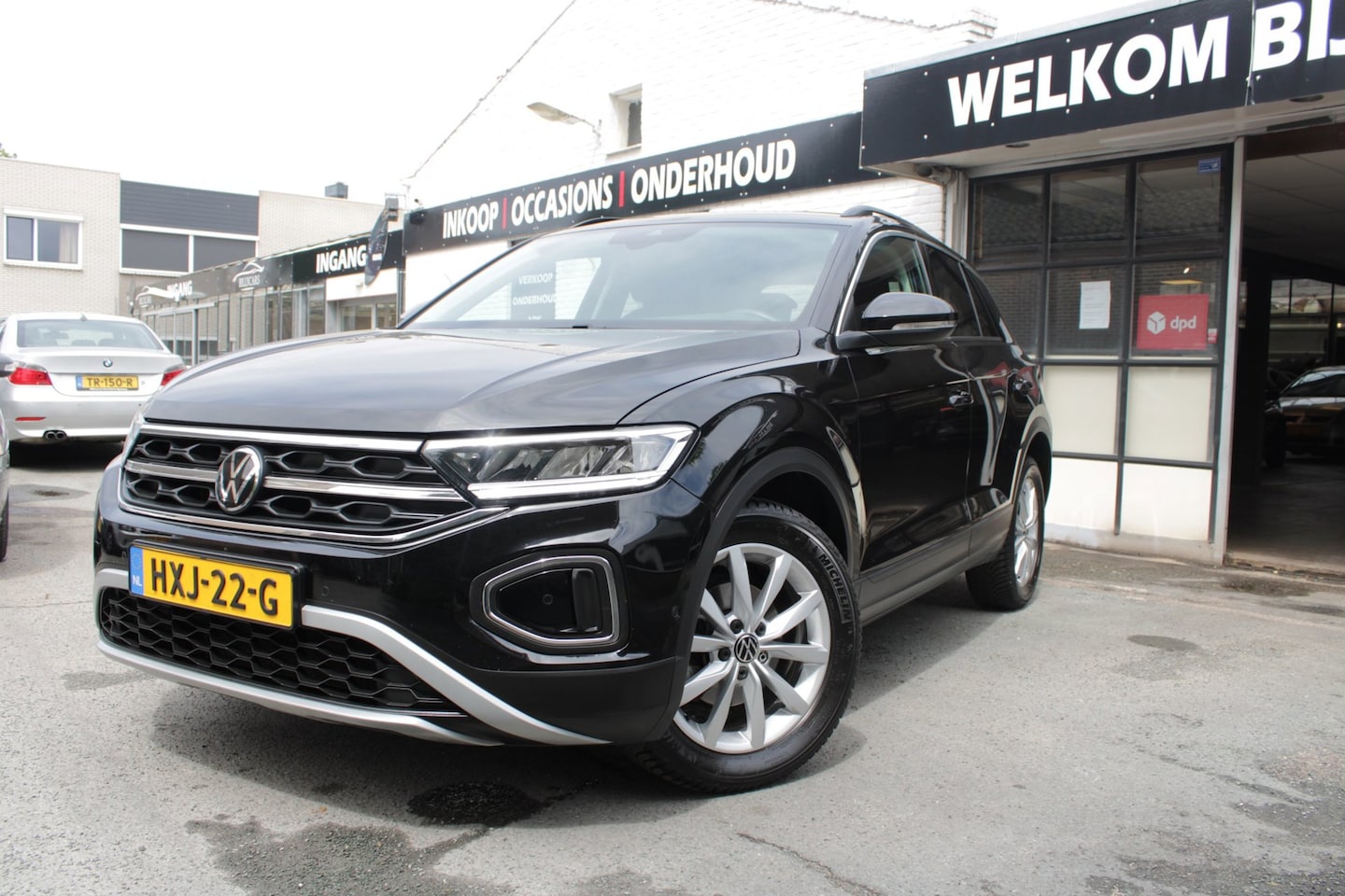 Volkswagen T-Roc - 1.5 TSI Life / Adapt CruiseControl / Camera / Virtual Dash / Carplayy - AutoWereld.nl