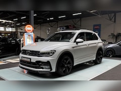 Volkswagen Tiguan - 2.0 TSI R-Line DSG | 4Motion | Vol optie | Pano | Memory | Leer