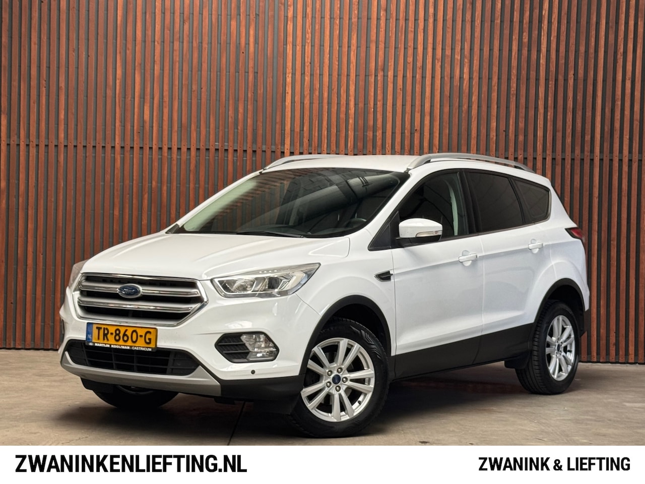 Ford Kuga - 1.5 EcoBoost Trend Ultimate NAVI-CRUISE-CLIMA-BT/TEL-TREKHAAK - AutoWereld.nl
