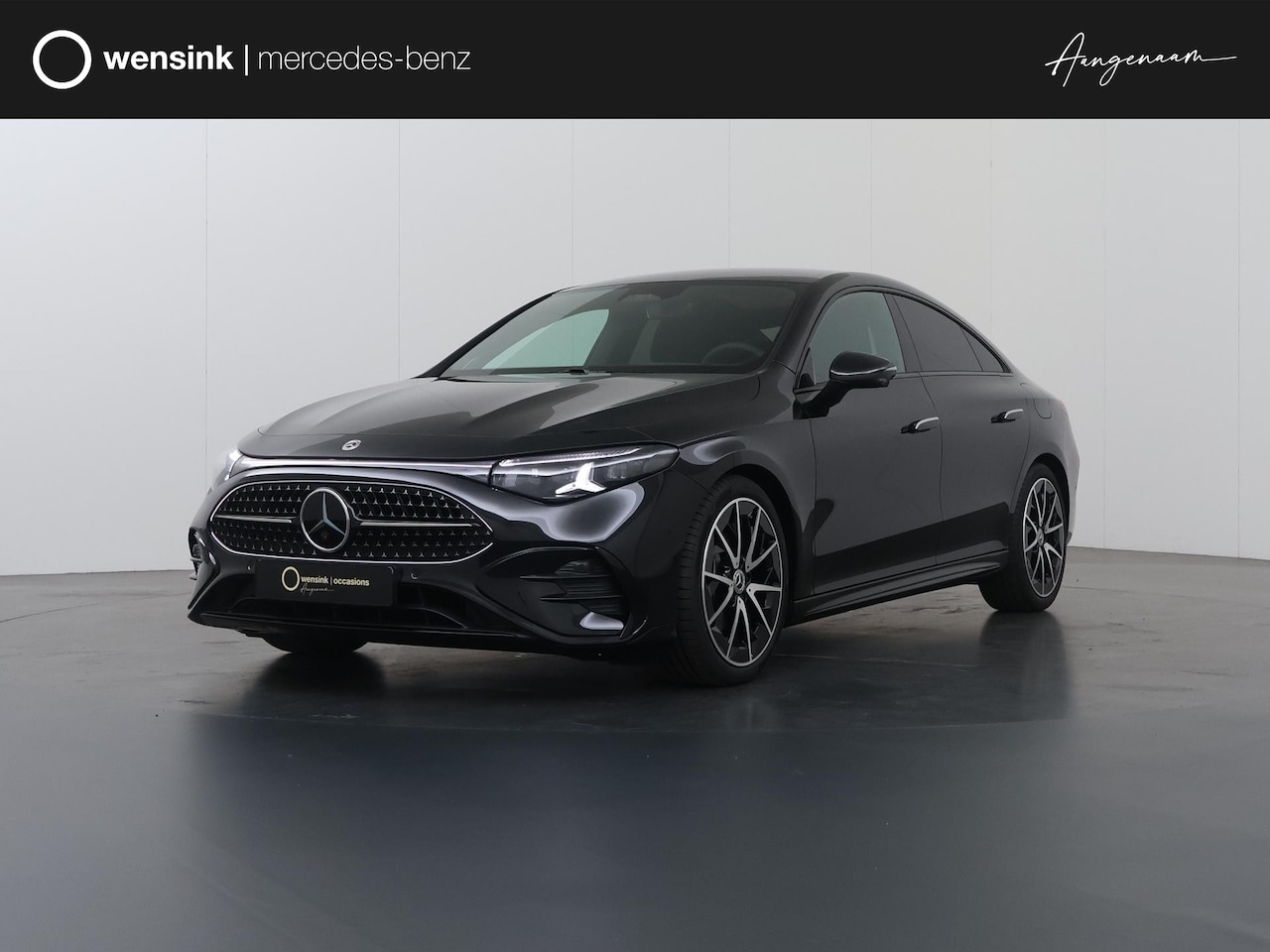 Mercedes-Benz CLA-Klasse - 180 Business Solution AMG | Premium Plus | Night | Trekhaak | Winterpakket | Burmester | M - AutoWereld.nl