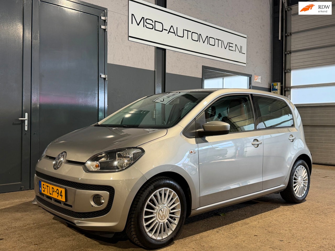 Volkswagen Up! - 1.0 high up! BlueMotion|Cruise|PDC|perfect onderhouden ! - AutoWereld.nl