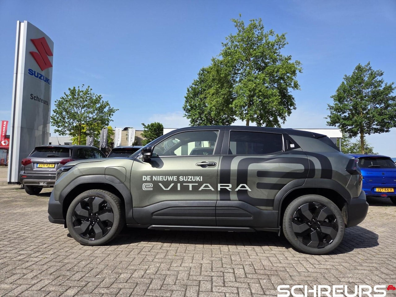 Suzuki e Vitara - Style 61 kWh Bi-Tone|tot 10 jaar garantie!!!|Een echte Suzuki| - AutoWereld.nl