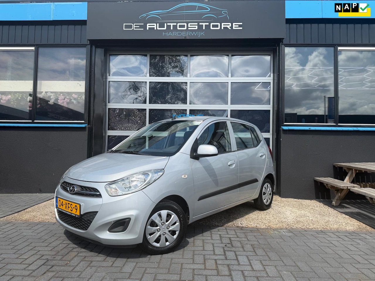 Hyundai i10 - 1.1 i-Drive Cool Airco Aux USB Centrale Deurvergrendeling 2e Eig Nette Auto !!! - AutoWereld.nl