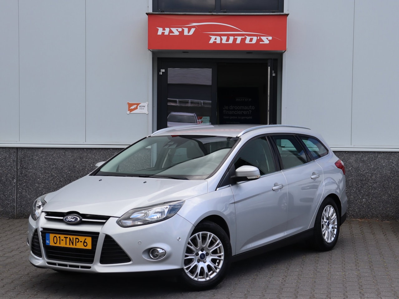 Ford Focus Wagon - 1.6 EcoBoost Titanium LPG navi LM airco - AutoWereld.nl