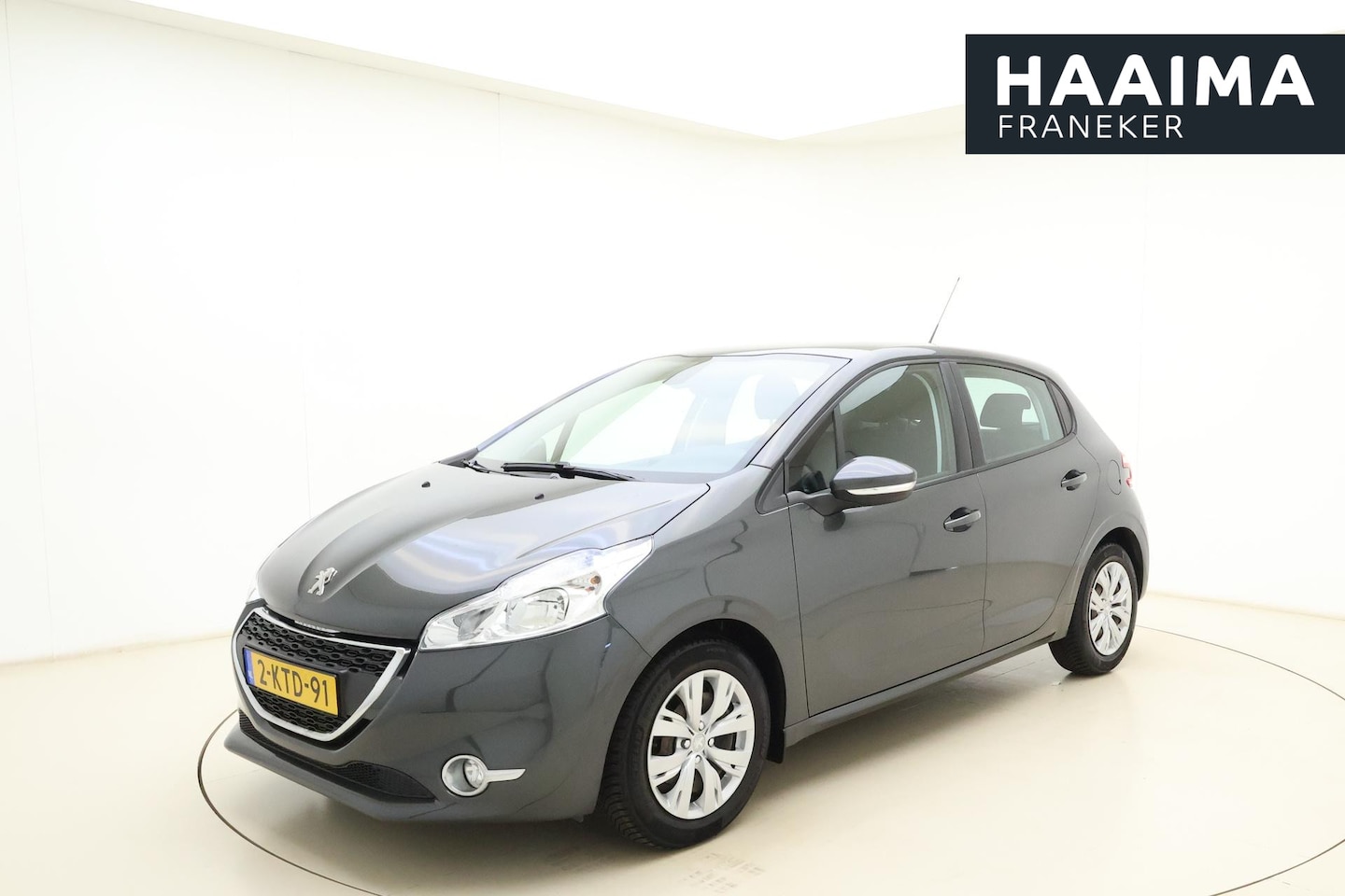Peugeot 208 - 1.2 VTi Envy 81pk | 5 Deurs | Navigatie | Climate Control | Parkeersensoren Achter | Cruis - AutoWereld.nl