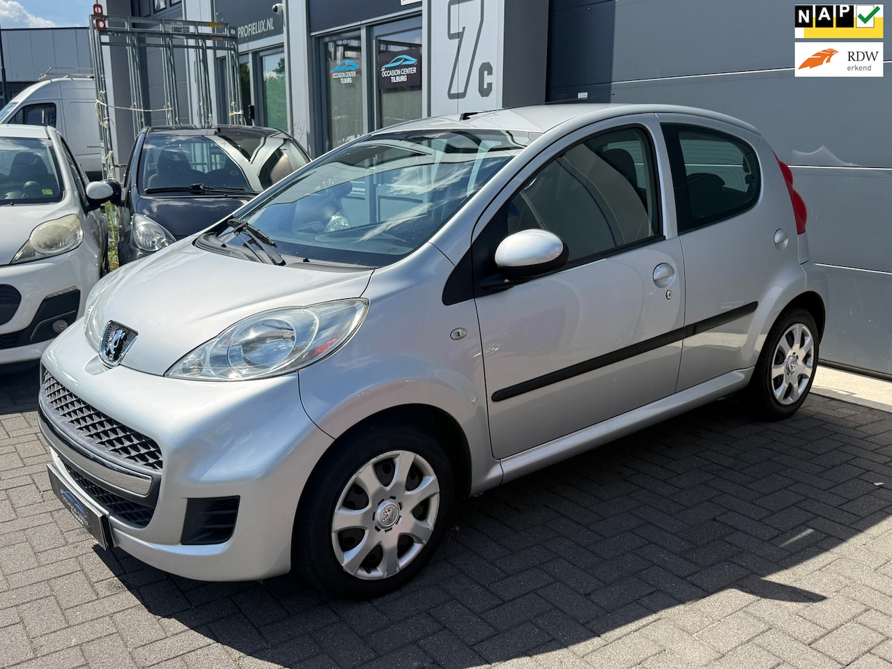 Peugeot 107 - 1.0 AIRCO | ELEKTR PAKKET | APK 12-26 | NAP | - AutoWereld.nl