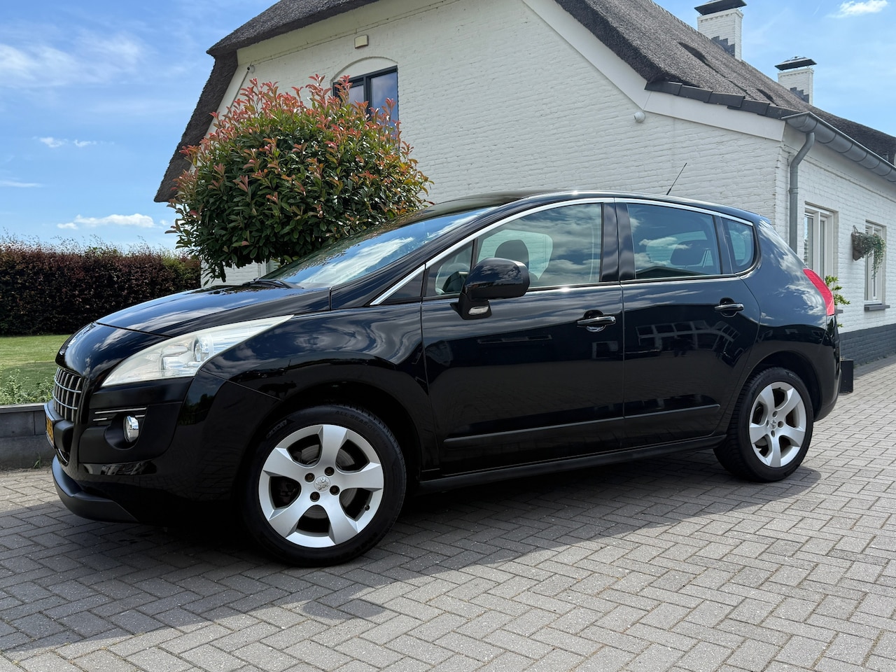 Peugeot 3008 - 1.6 THP GT / Bj: 2011 / panoramadak - AutoWereld.nl