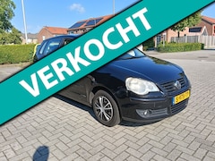 Volkswagen Polo - 1.4-16V Comfortline, Airco, Nieuwe Apk