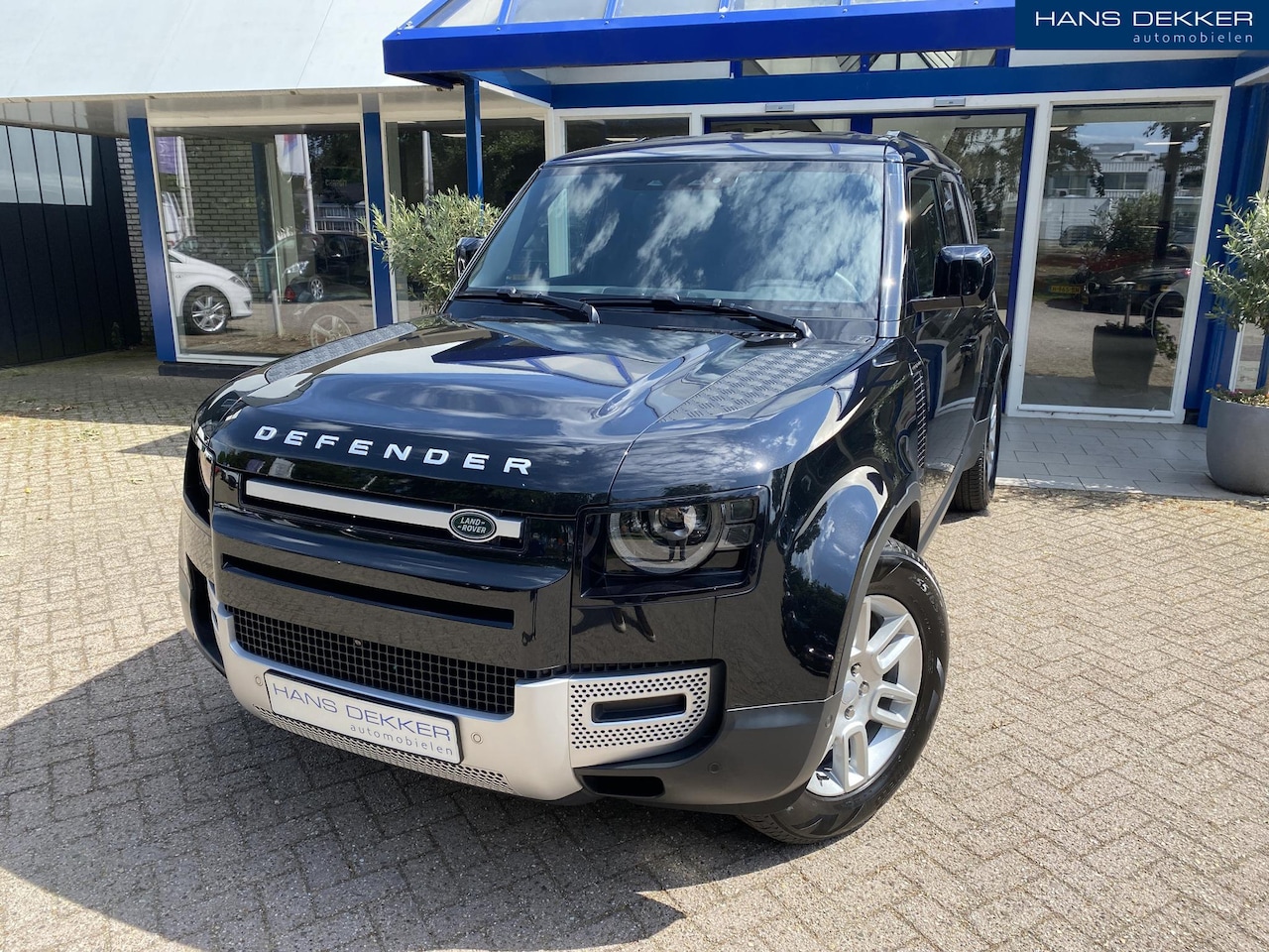 Land Rover Defender Hard Top - 3.0 D200 110 MHEV SE 3.0 D200 110 MHEV SE - AutoWereld.nl