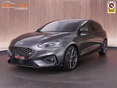 Ford Focus - ST-3 2.3 280pk |B&O|blind spot|Apple Carplay|adaptive LED|winterpack|parkeercamera|cruise