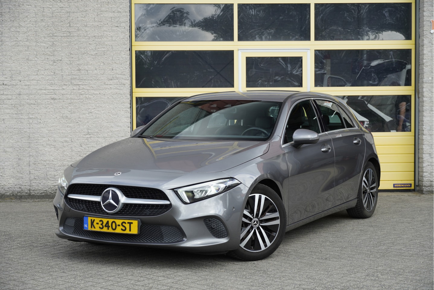 Mercedes-Benz A-klasse - 160 5drs Luxury Business Solution BJ2021 Lmv 17" | Led V+A | Pdc | Achteruitrijcamera | Na - AutoWereld.nl