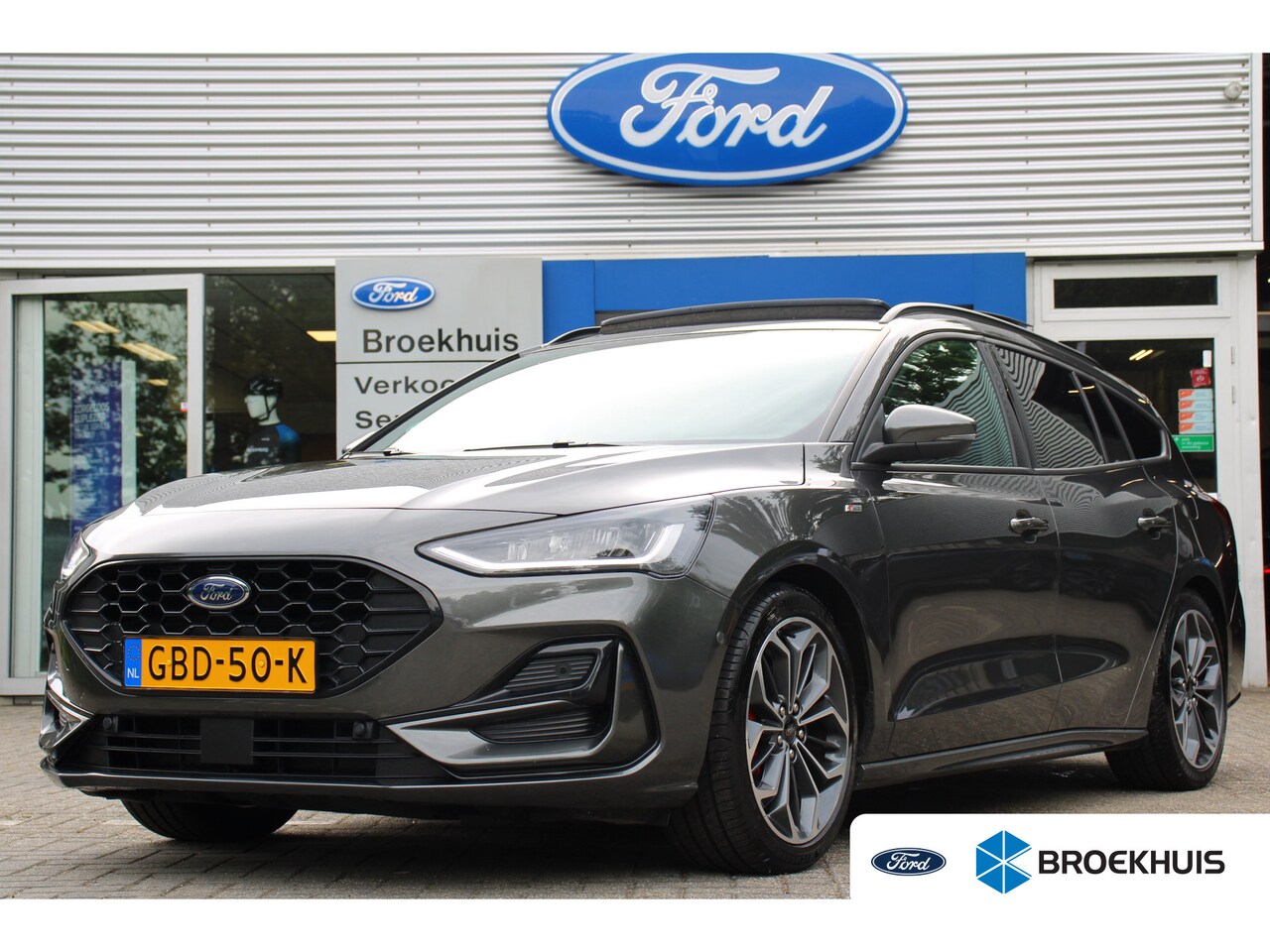 Ford Focus Wagon - 1.0 EcoBoost Hybrid ST Line X | VOL! | PANO DAK | AGR ZETEL | B&O AUDIO | ADAPTIVE CRUISE - AutoWereld.nl