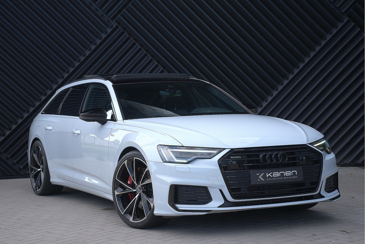 Audi A6 Avant - 55 TFSI e quattro S-Line ACC Matrix S Seats B&O Keyless Ambient LED Trekhaak - AutoWereld.nl