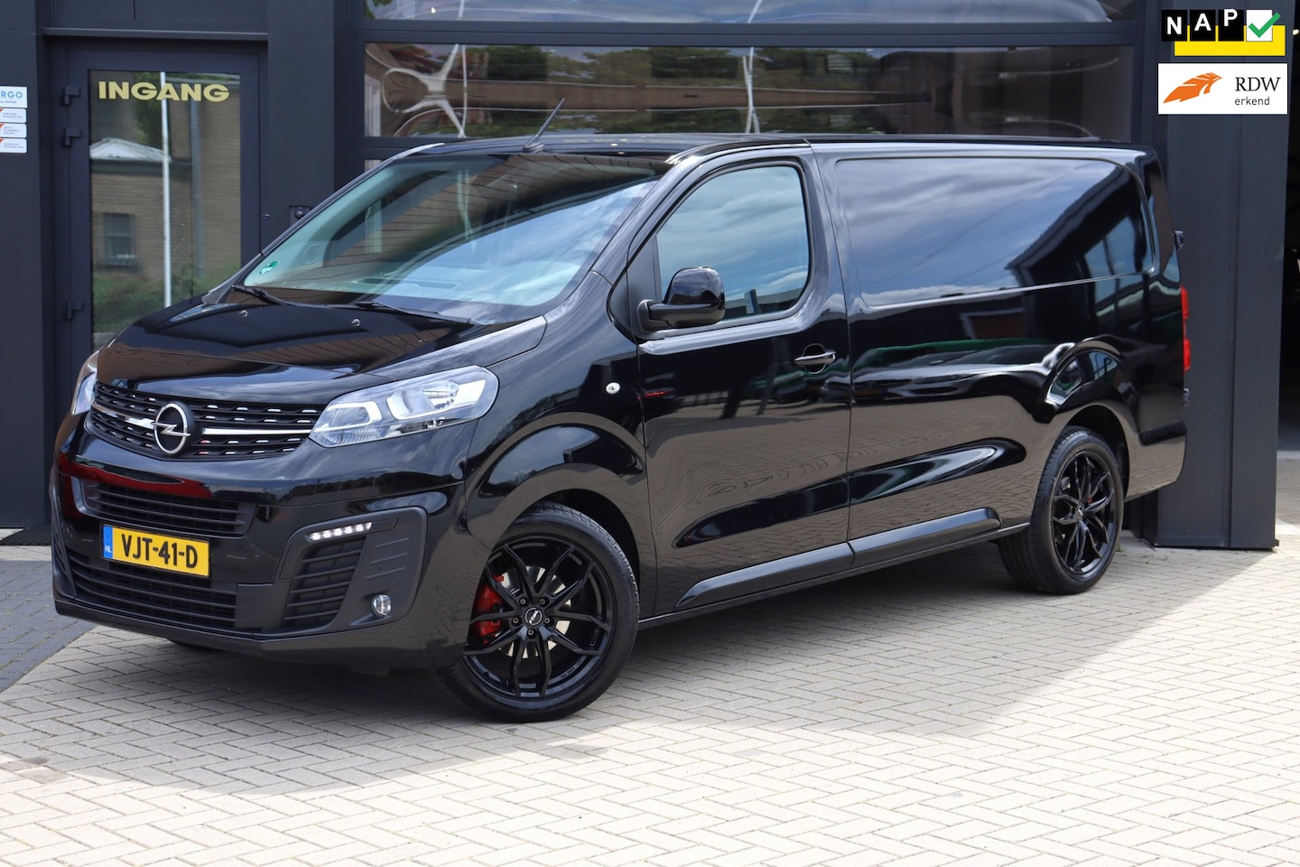 Opel Vivaro - 2.0 CDTI L2H1 Edition | NAP | Eerste Eigenaar | Cruise | 360 Camera | Airco | 3 Zits | Tre - AutoWereld.nl